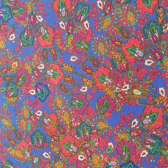 5/$25 Lularoe Irma Tunic Top Medium M Paisley Floral - Picture 3 of 6